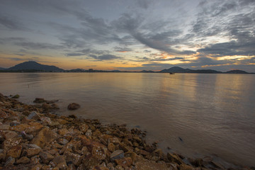 The background of the blue sky, natural wallpaper, the lake, has the atmosphere of the wind and the beautiful morning sun, seen during travel