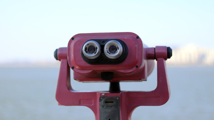 A coin-loaded telescope