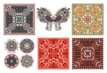 Tischdecke set of traditional kalamkari ornamental floral paisley design © Kara-Kotsya