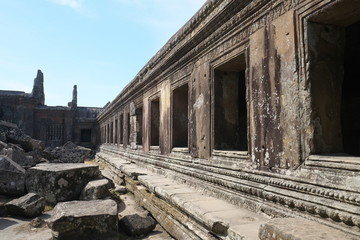 Obraz premium Preah Vihear,Cambodia-January 10, 2019: First Gopura of Preah Vihear Temple, Cambodia
