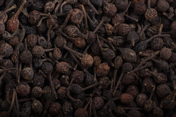 voatsiperifery wild pepper background