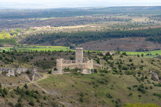 Ruins of the ucero castle seen from afar