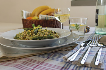 risotto ai cinque cereali grano farro orzo avena riso con asparagi