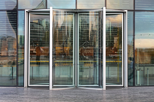 Revolving Door