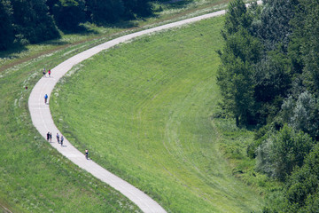 Fahrradweg mit Kurven