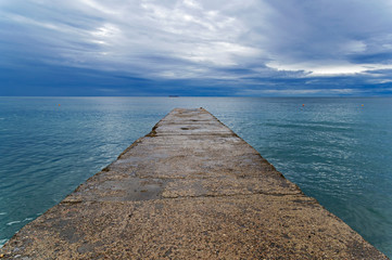 View from the breakwater towards the sea horizon.