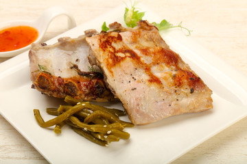 Roasted spare ribs