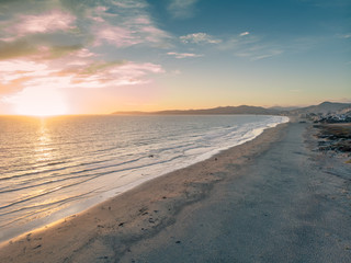Fototapeta na wymiar Sunset on Pacific Ocean