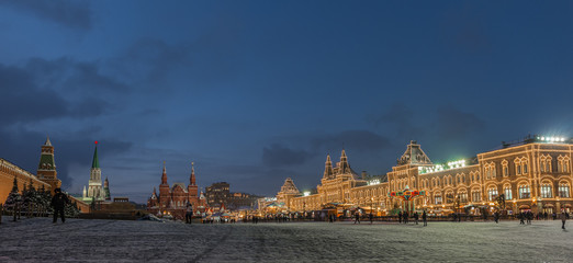 Fototapeta premium Night panorama of Red Square and GUM in winter in Moscow