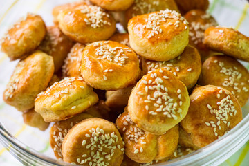 Golden Buttermilk Biscuits 