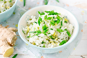 Fried rice with green onions and ginger