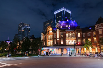 Naklejka premium 東京駅 夜景