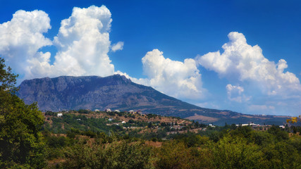 Naklejka premium Fantastic views of the turquoise mountains under sunlight. Dramatic and picturesque scene. Location famous resort. Artistic picture. Beauty world.