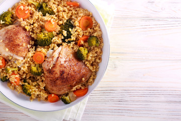 Chicken thighs with broccoli