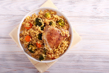 Chicken thighs with broccoli