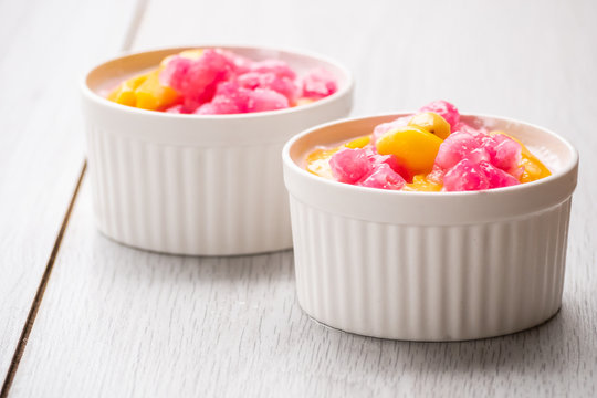 Tub Tim Krob ,Stuffed Water Chestnut in Syrup and Coconut Milk