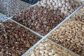 grape pistachio apricot almond nut walnut