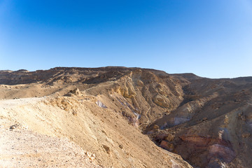 Fototapeta na wymiar Hiking in Negev desert of Israel
