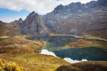 Fototapete Alpamayo Mountains in Peru