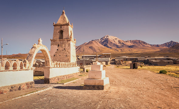 Street of the commune of Colchane, in the Tarapaca region, in the background Cerro Carabaya, Chile