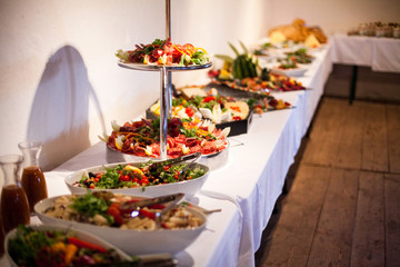 Essen bei einer gehobenen Festlichkeit