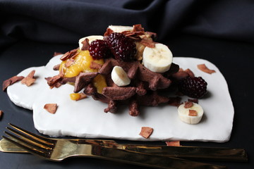 Kakao Waffeln mit Kokoschips