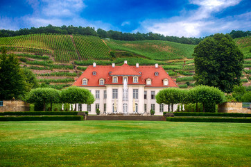Schloss Wackerbarth in Radebeul bei Dresden, Sachsen © mojolo