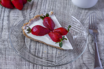 Pastel  de queso con fresas