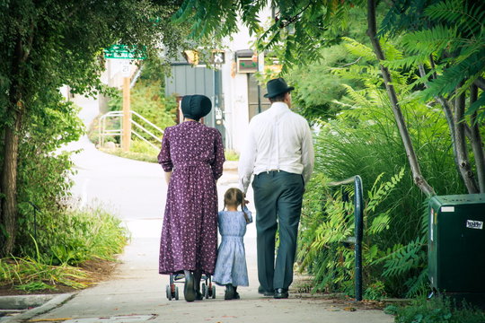 Walking Amish Family