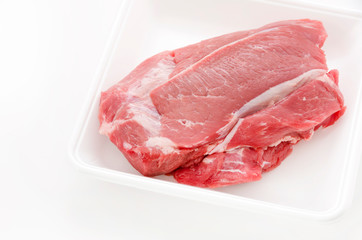 グーヤーヌージー（豚赤身肉）生肉