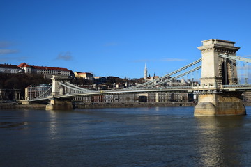 Fototapeta premium Budapest - Danube and Chain Bridge