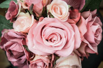 bouquet of do-it-yourself pink roses