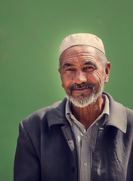 uyghur man II, keriya-china