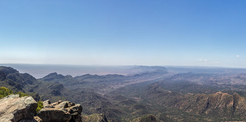 Obraz premium Panorama view of Flinders Ranges Taken from St Mary's Peak