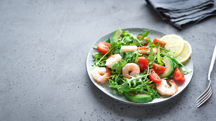 Avocado Shrimp Salad with Arugula and Tomatoes