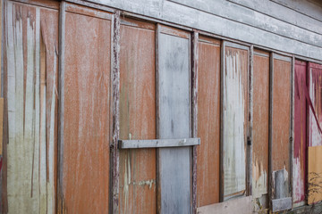 古い小屋の扉　Door of the old hut
