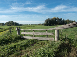 Typical drents fence