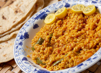 healthy traditional pakistani urad dal mash and chapati