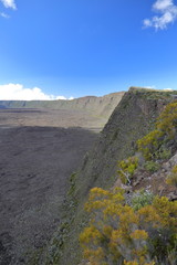 Au plus près d'un cratère 