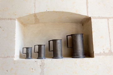 ancient liter container