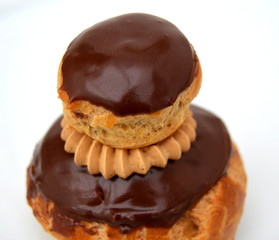 religieuse chocolat