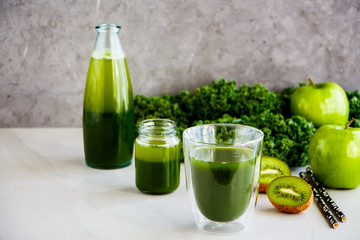Green detox smoothie