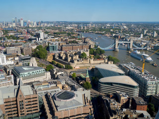 Europe, UK, England, London, Tower Bridge cruise ship