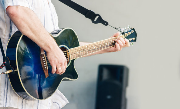 guitarist playing at city park jazz festival
