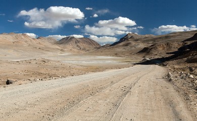 Fototapeta na wymiar Pamir highway or Pamirskij trakt road in Tajikistan