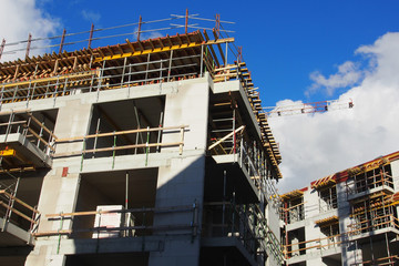 Fototapeta premium Baustelle, Wohnungsbau in der Großstadt