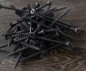 Self-cut wood for drywall