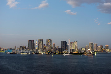 Obraz premium 東京ベイエリアの夕暮れ