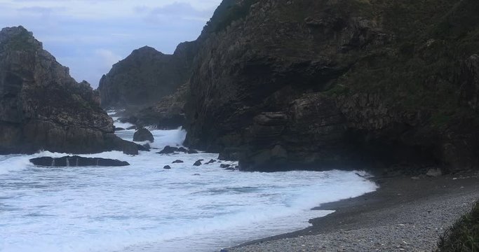 Hard waves near the coast