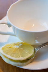 喫茶店のレモンティーイメージ